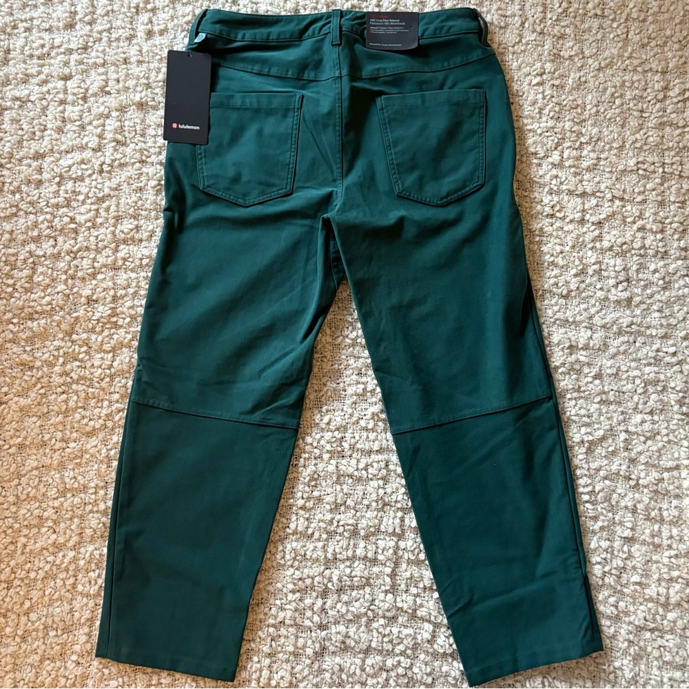 Lululemon ABC Crop Pant - Relaxed - Picture 4 of 5